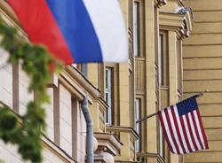 Россиянам предлагают получать визы США в других странах