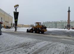 Власти Петербурга потратят более 3 млрд рублей для реализации 15 контрактов по покупке техники для уборки снега