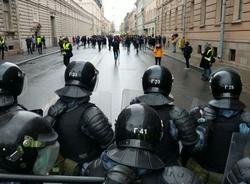 Суды Петербурга продолжают оглашать решения по задержанным на митинге