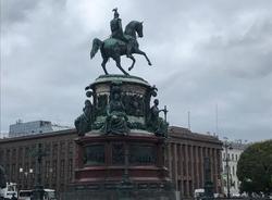 Конную статую Николая I переименовали на «Памятник тряпке» в Google Maps