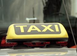 Водитель такси изнасиловал пассажирку в Колпинском районе