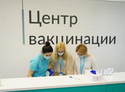 Роспотребнадзор одобрил поквартирную вакцинацию петербуржцев