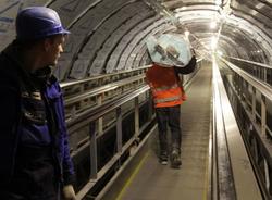 Из Белгорода в Петербург прибыла новая техника для строительства метро