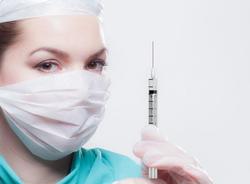 Несколько петербуржцев госпитализировали после вакцинации