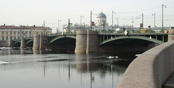 На Биржевом мосту завершились ремонтные работы