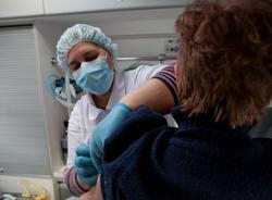 Петербуржцам напомнили в Роспотребнадзоре, для чего нужны прививки