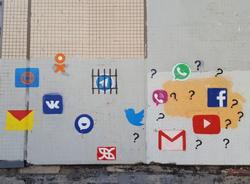 В Петербурге появилось граффити на тему блокировки Telegram