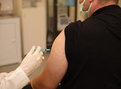 Вакцинированные петербуржцы болеют коронавирусом в десять раз реже непривитых