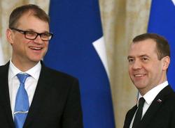 В Петербурге Медведев встретился с премьером Финляндии