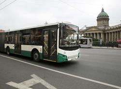 С 23 апреля в Петербурге возобновляют рейсы «дачные» автобусы