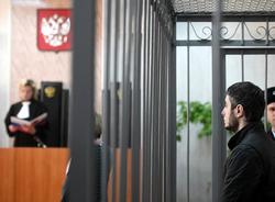 Россиянина, который отрубил своей жене кисти рук, суд приговорил к 14 годам колонии строгого режима