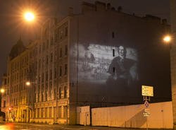 Световые изображения Петра Первого украсили Петербург
